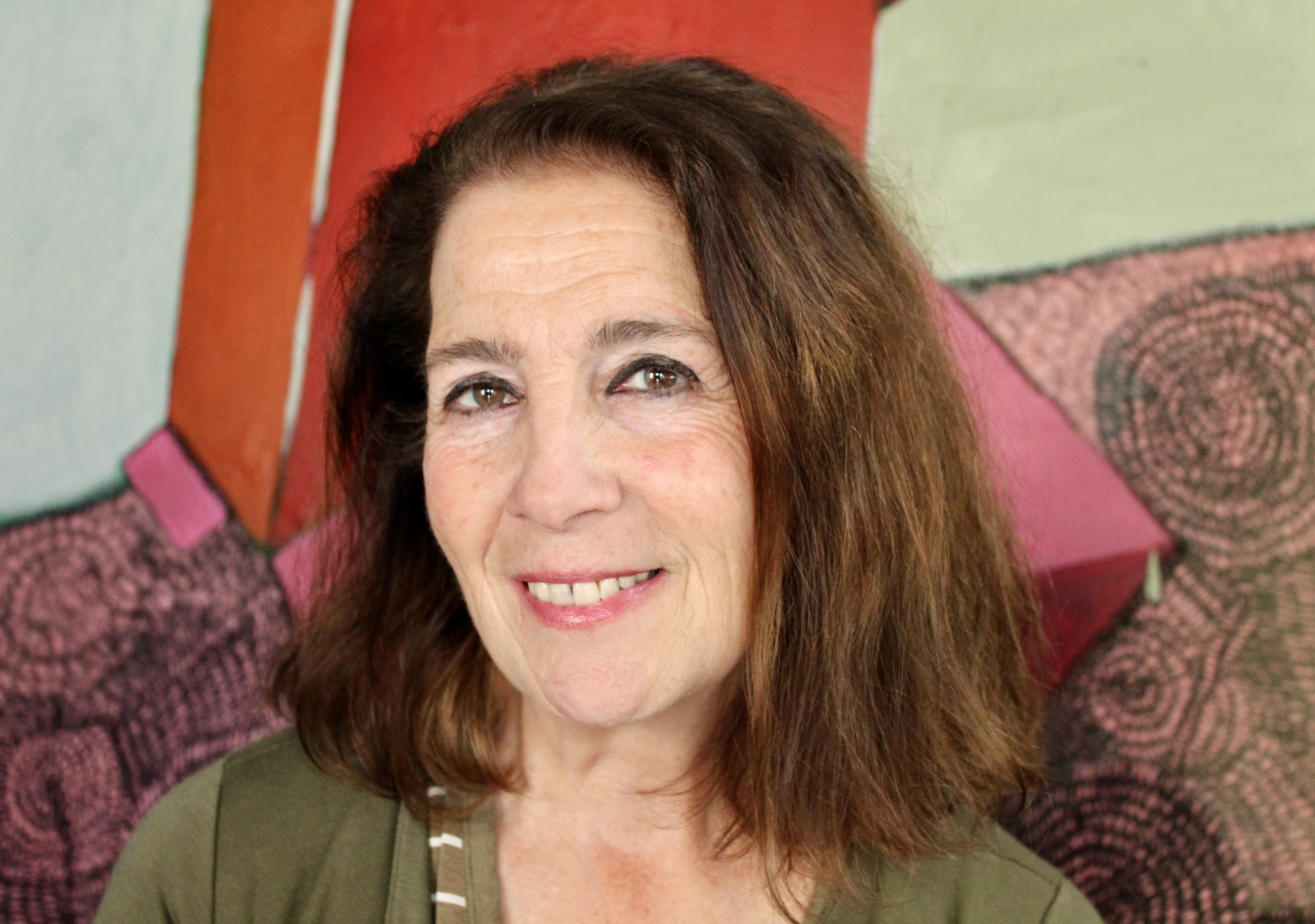 Maria Santacecilia, experta en arte visual, te guía en tu viaje artístico hacia el éxito. Descubre el poder de tu creatividad con su apoyo y orientación experta. Juntos, transformamos el arte en realidad